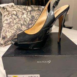 Boutique 9 dark grey patient leather high heels size 9.5